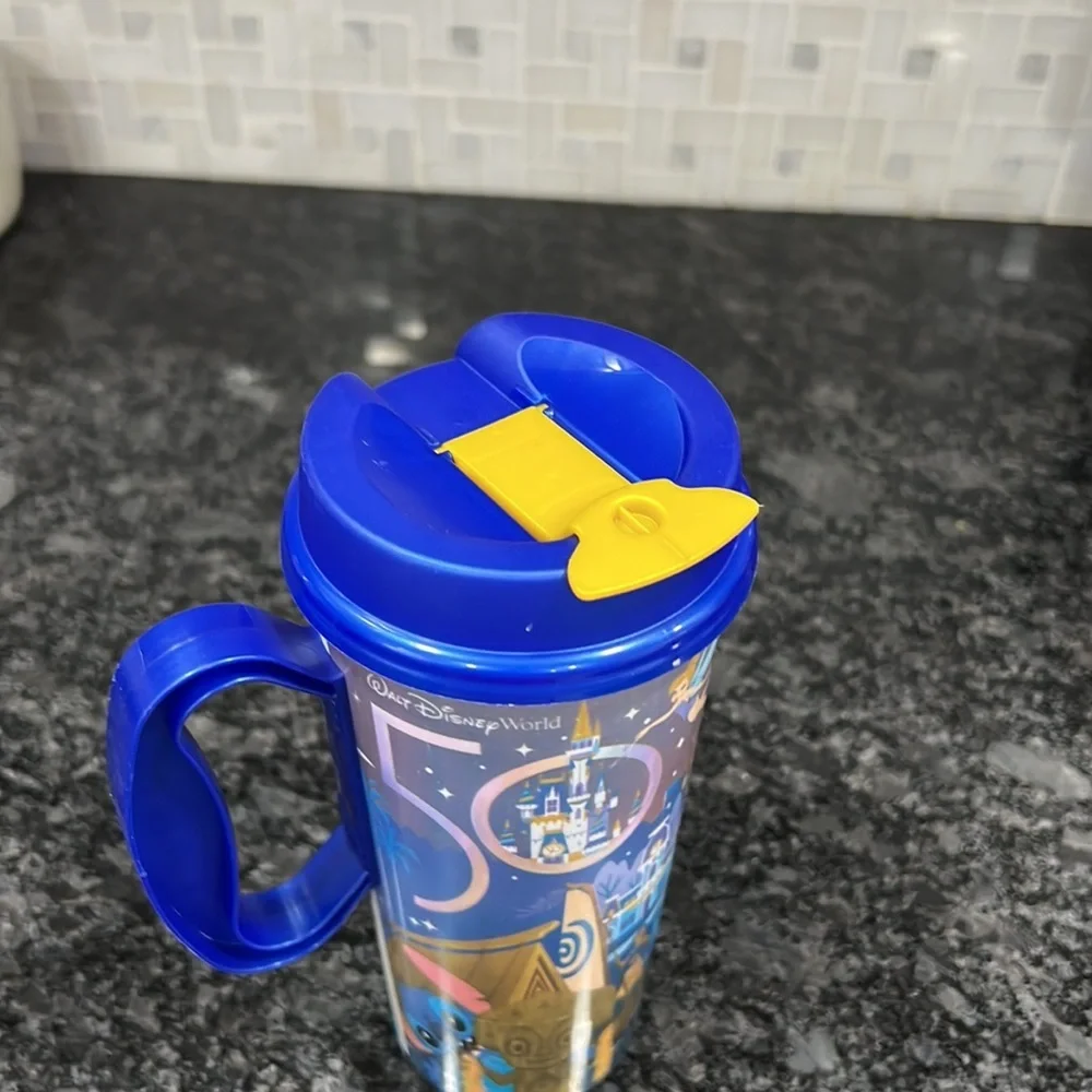 🥤 Disney World’s 50th Anniversary travel cup - Picture 6 of 6
